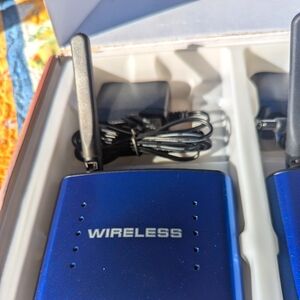 Wireless A/V Transmitter & Receiver in box w/manual. Frequency 5.8GHz